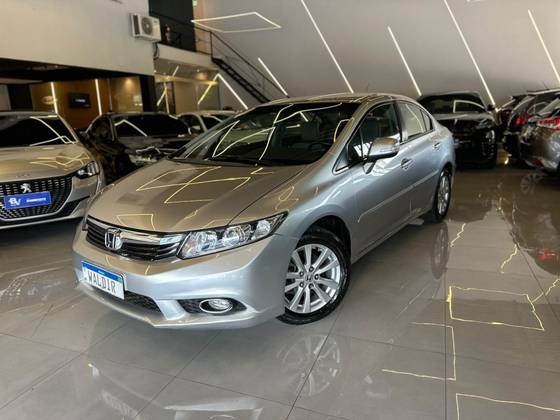 HONDA CIVIC 2.0 LXR 16V FLEX 4P AUTOMÁTICO